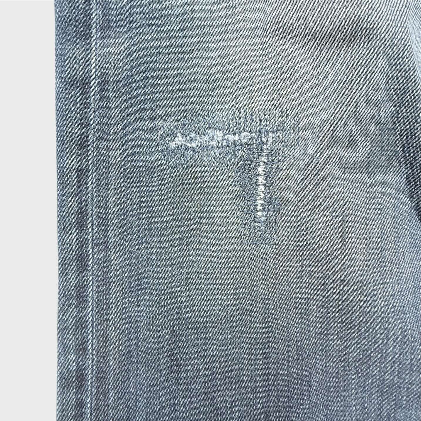 Dettaglio gamba Jeans Diesel Uomo Zanity W33 L34 Blu Straight fit