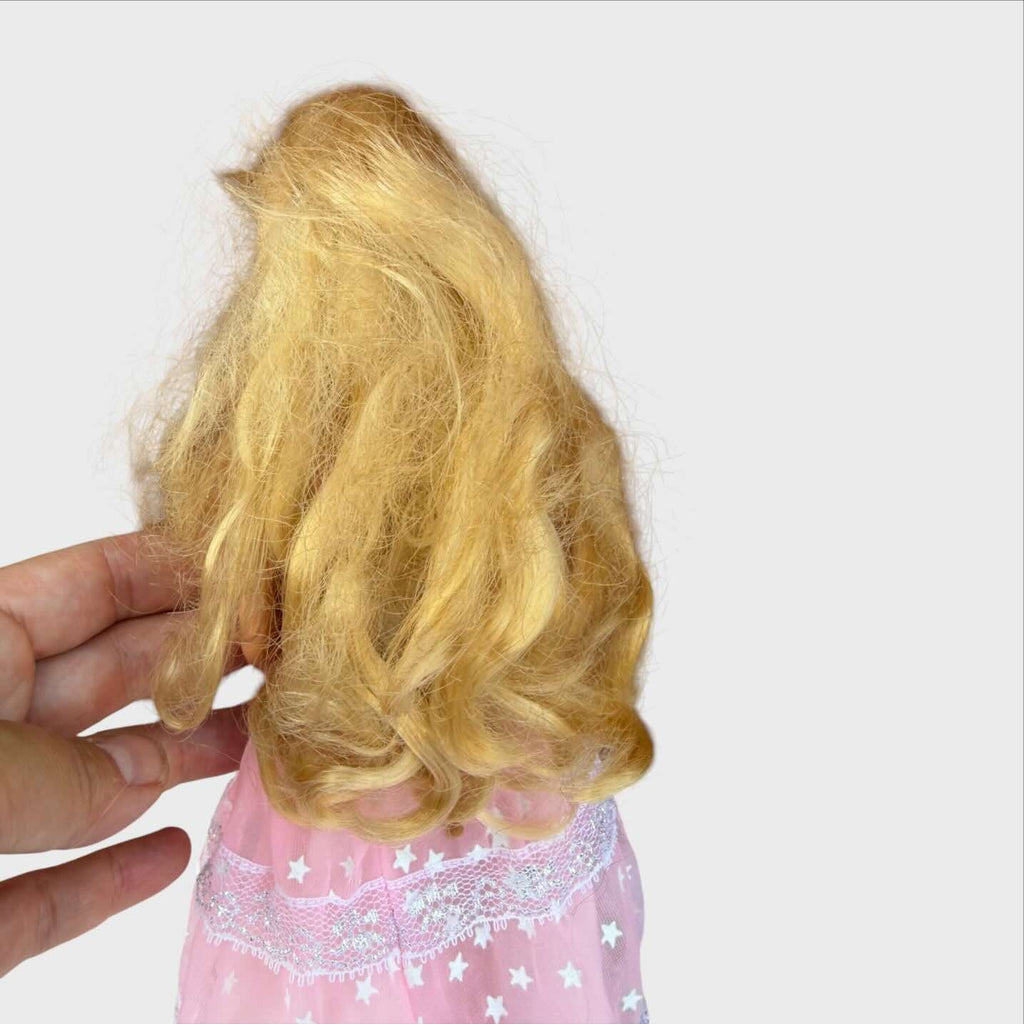 Dietro Barbie 