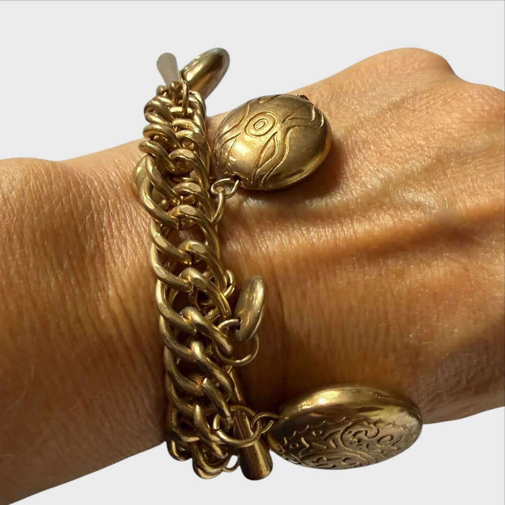 Bracciale Vintage a Catena Dorata - Ciondoli Medaglione e Pendenti