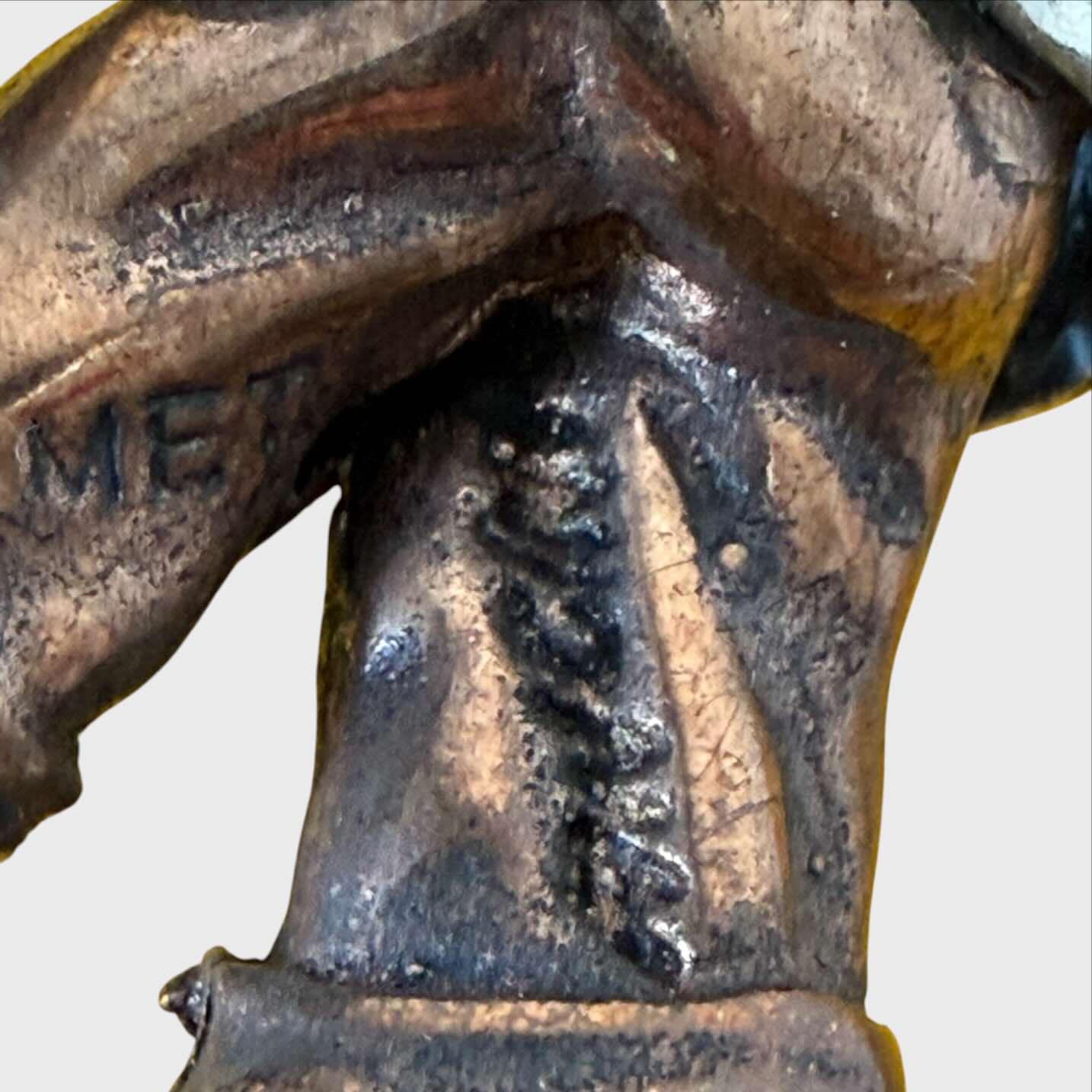 Logo sulla gamba Vittorio Angini Statuetta Pagliaccio Clown Cacciatore in Argento 800 E Metallo