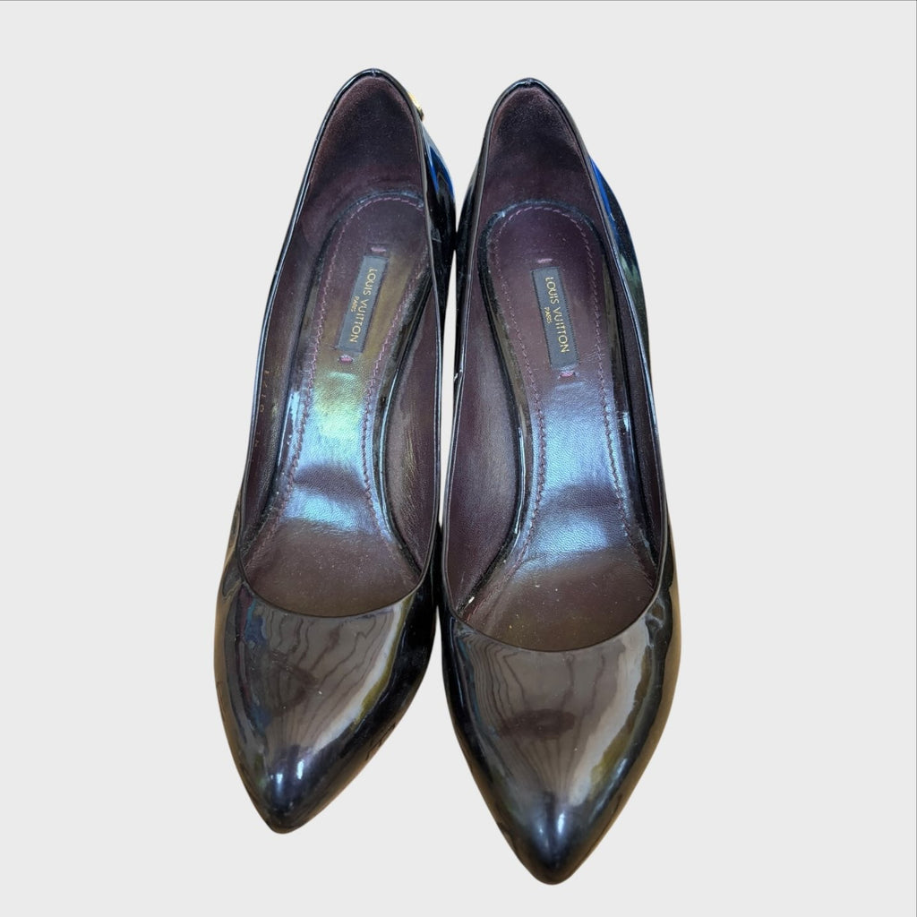 Louis Vuitton Décolleté
 - Vernice Nera con Lucchetto Dorato - Taglia 37.5