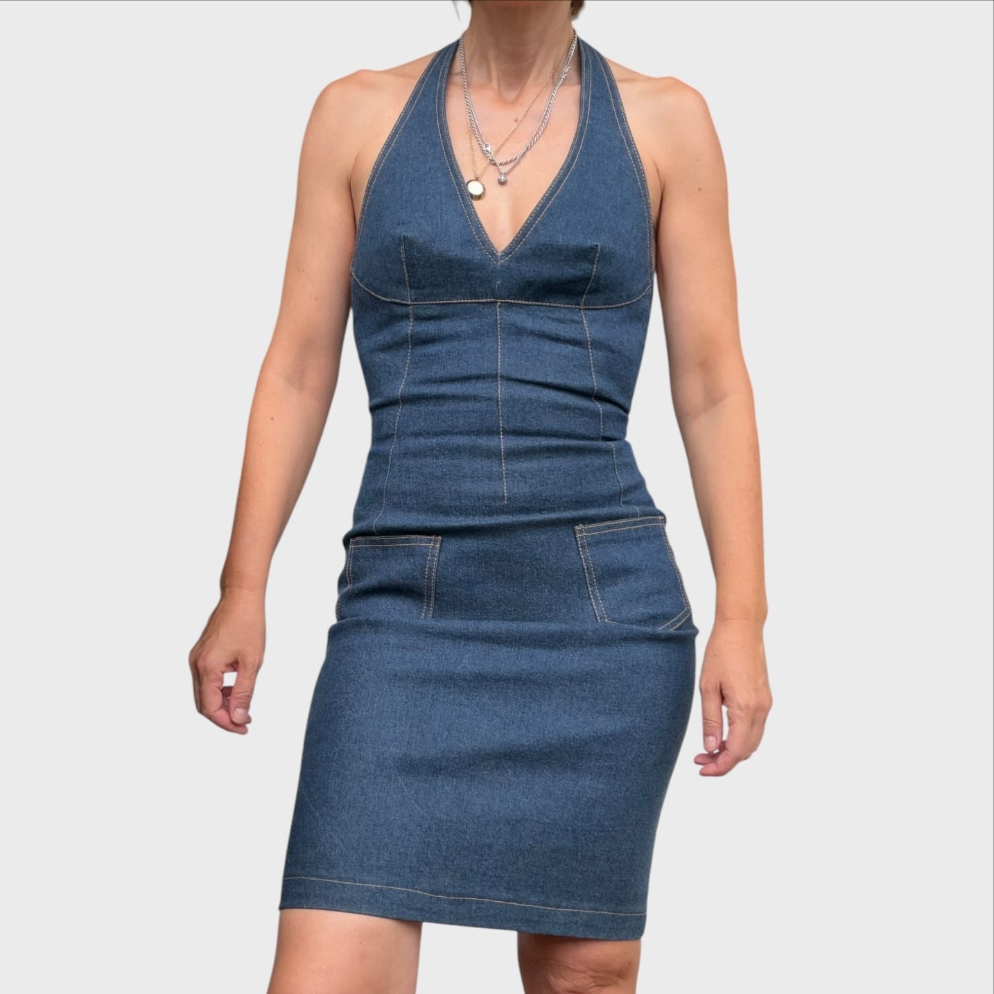 Dolce & Gabbana Abito Midi in Denim Stretch . Modello vintage J2K anni 90