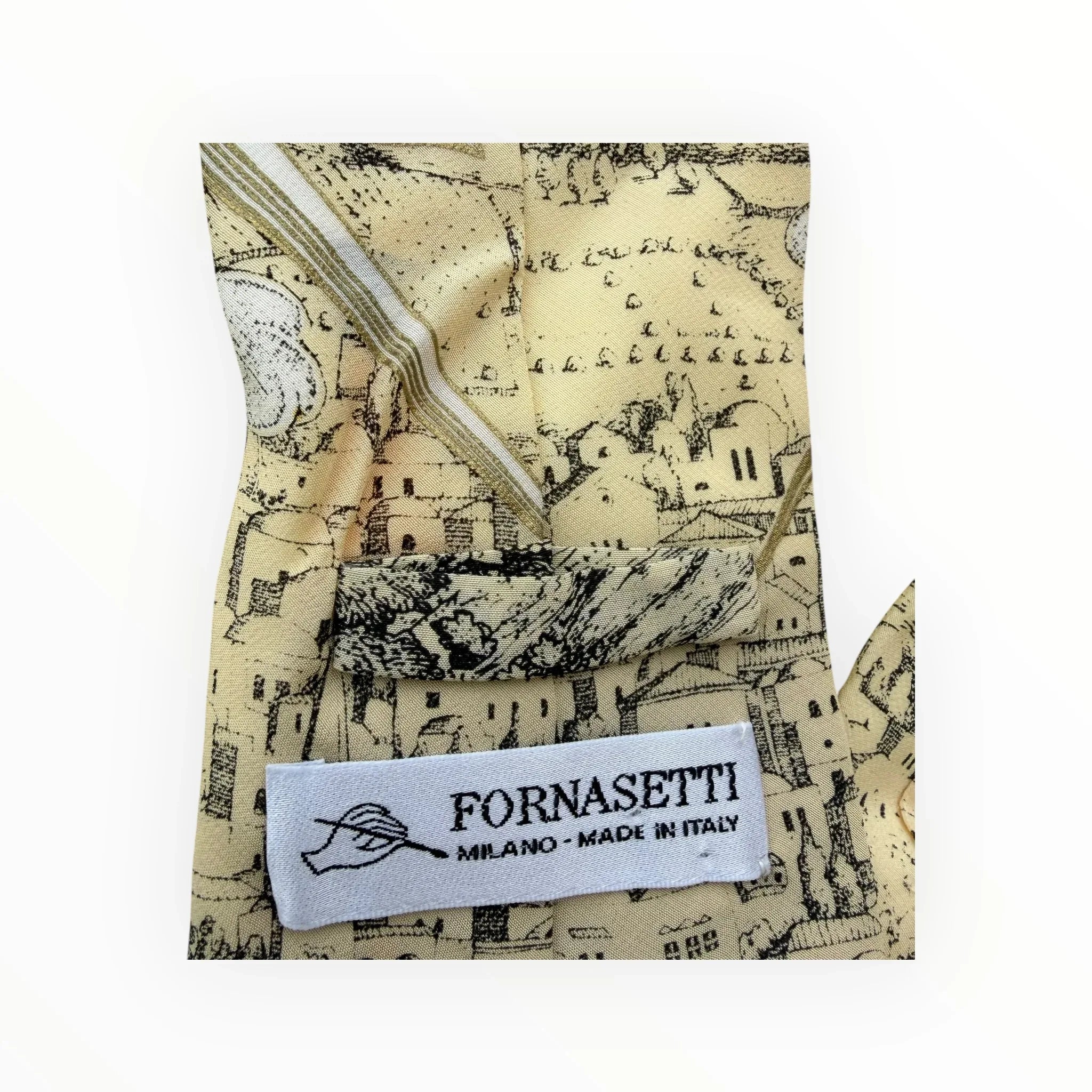 Etichetta cravatta Fornasetti 