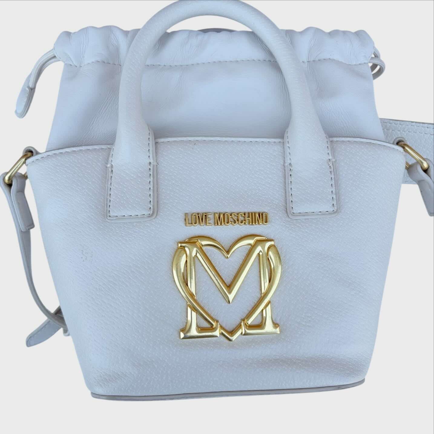 Love Moschino Borsa a Tracolla con Cuore dorato colore bianco panna. Borsa vintage Moschino collezione 2021