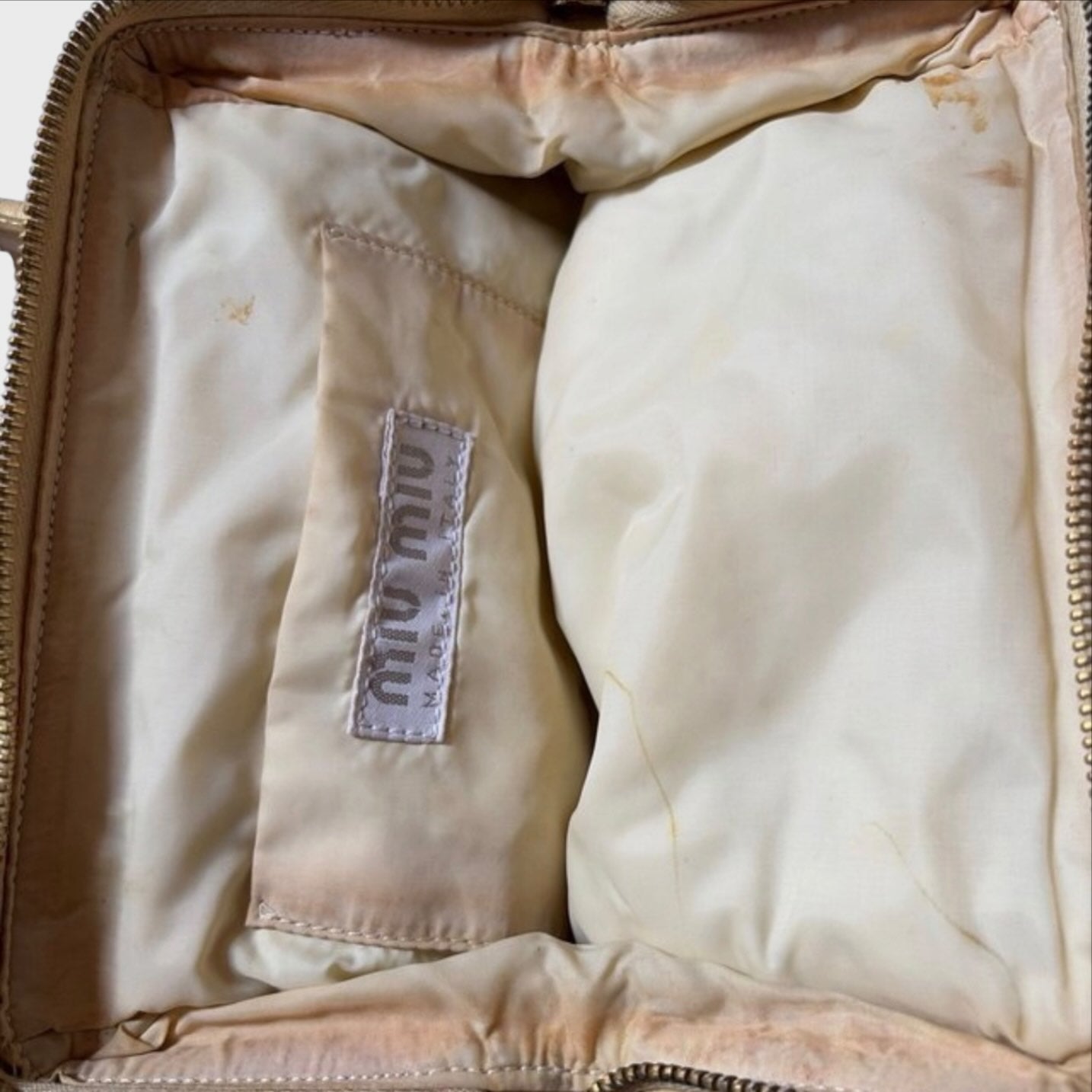 Interno borsa Miu Miu vintage