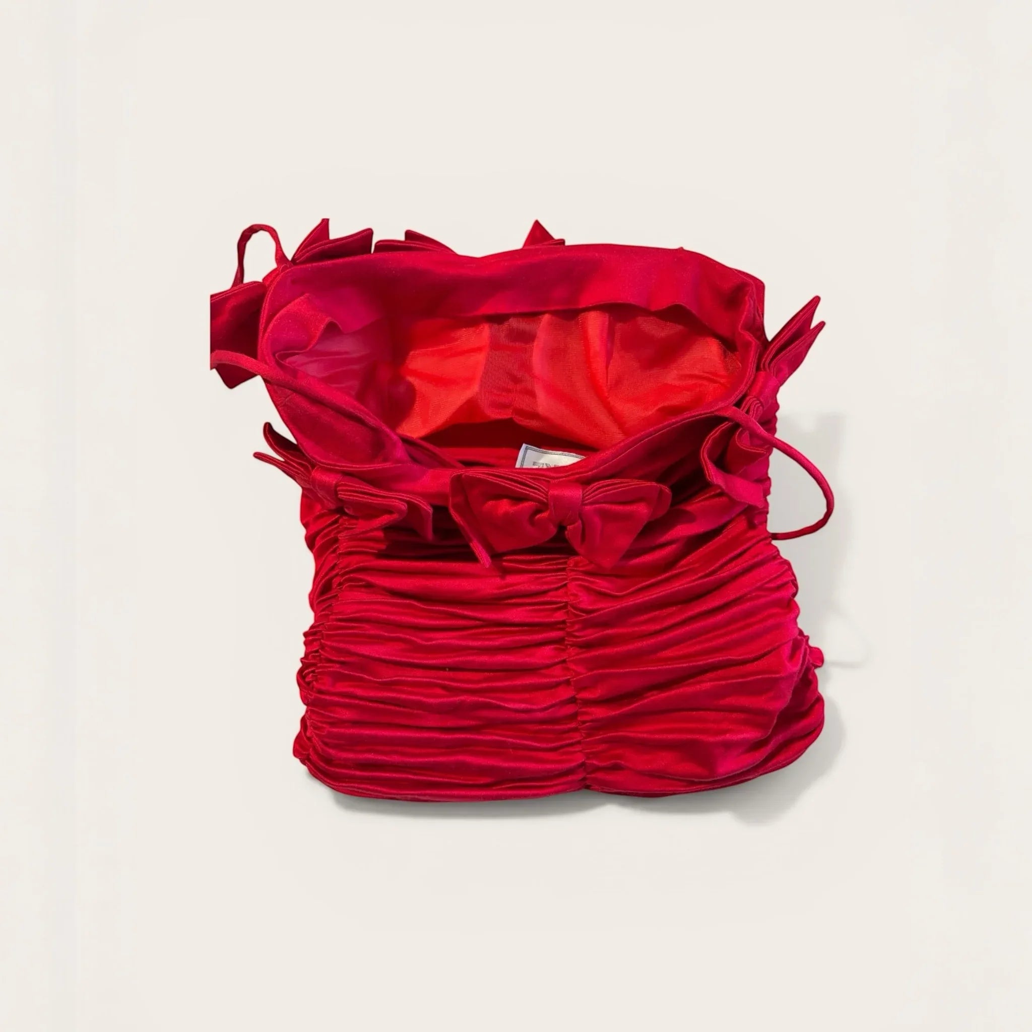 Mini abito vintage rosso con fiocchi