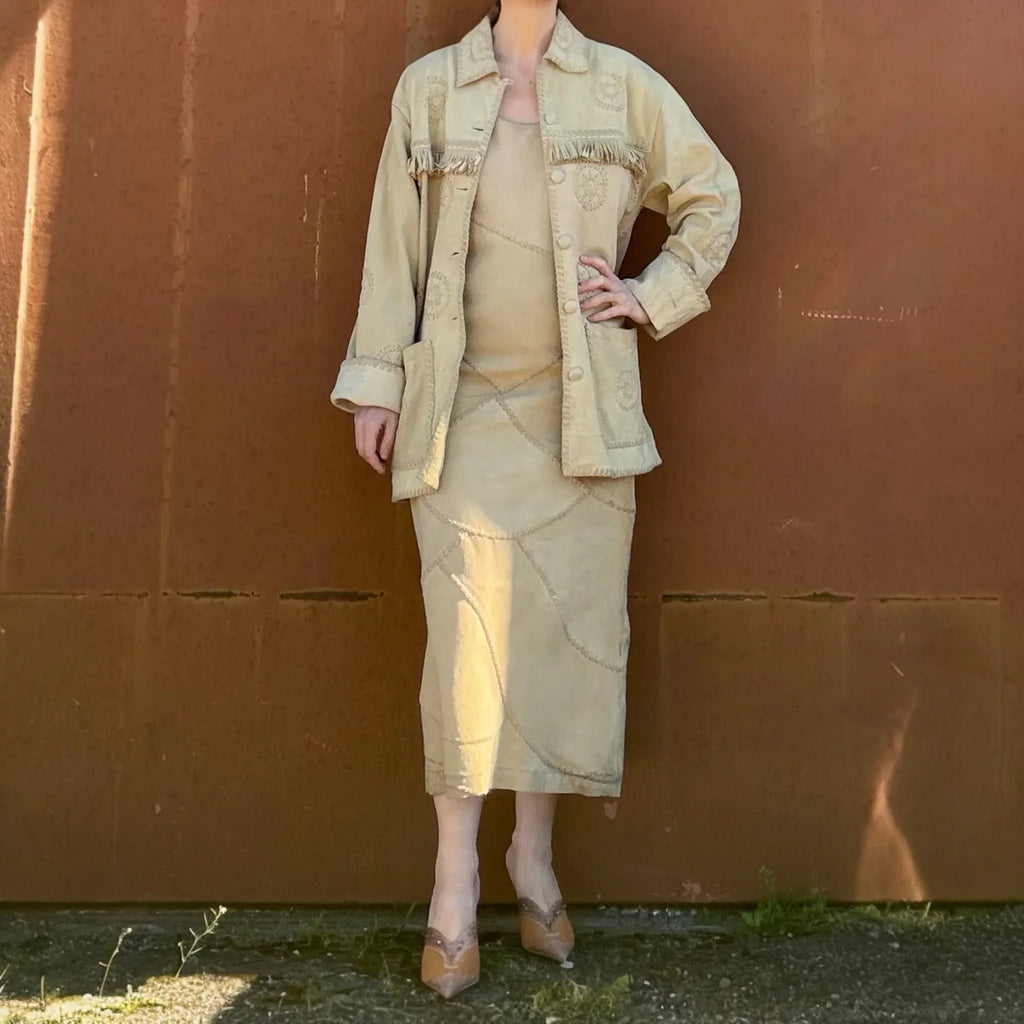 Ensemble vintage années 80, robe et veste originale en cuir suède beige