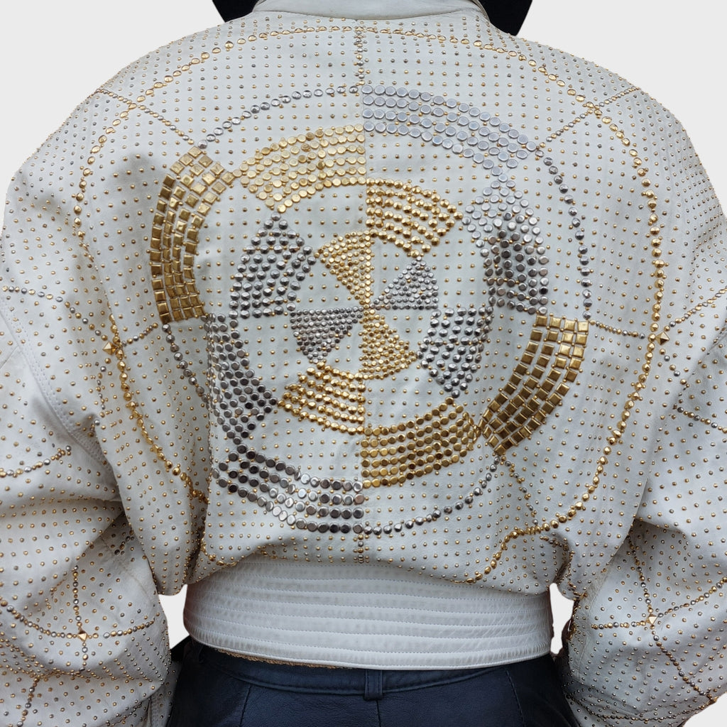 Giubbino vintage Gianni Versace pelle bianca con borchie oro e argento