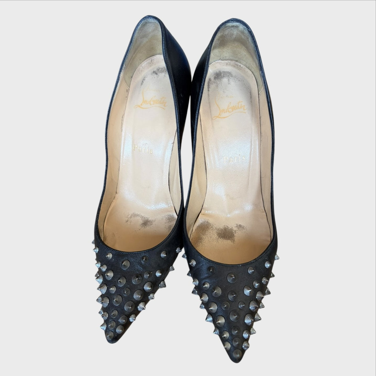 Christian Louboutin Décolleté Nere con Borchie Argentate - Numero 38