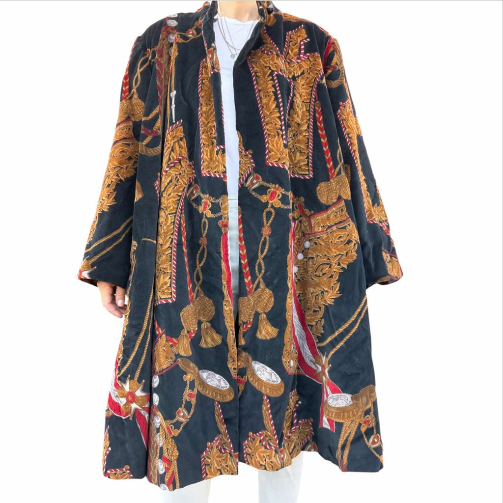 Cappotto Vintage Donna Elegante in Velluto Nero con Stampa Barocca