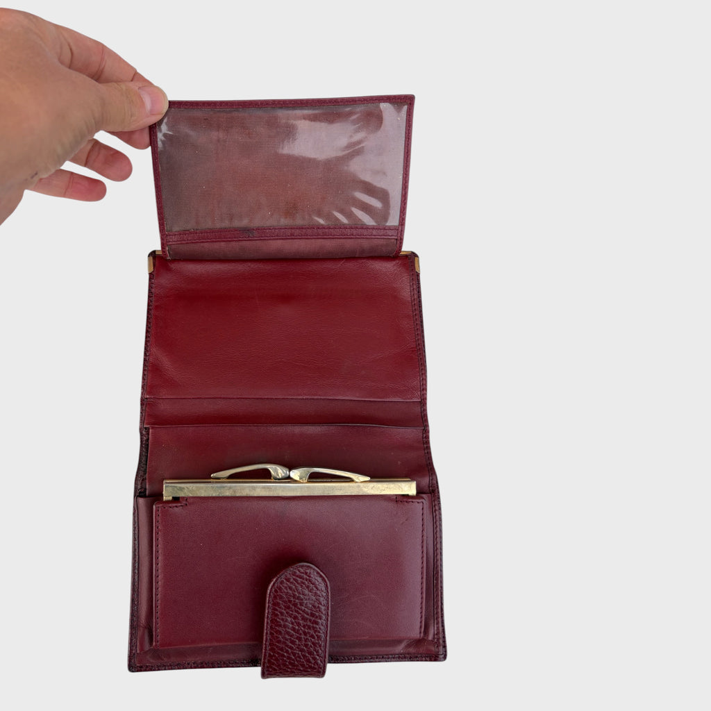 Portafoglio vintage cartier in pelle bordeaux con portamoneta e portadocumenti