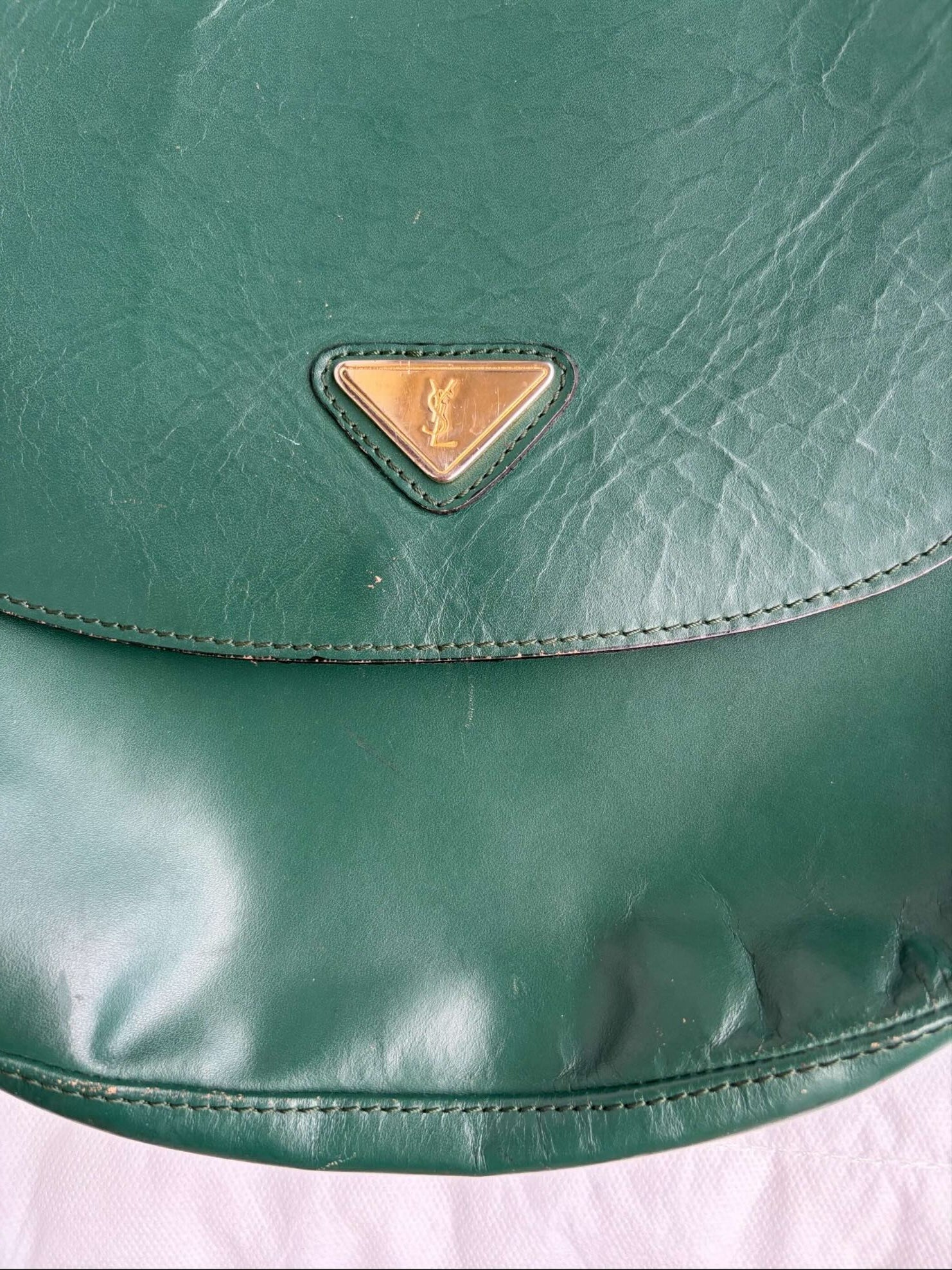 Triangolo YSL Yves Saint Laurent Borsa a Tracolla Vintage in Pelle Verde Smeraldo
