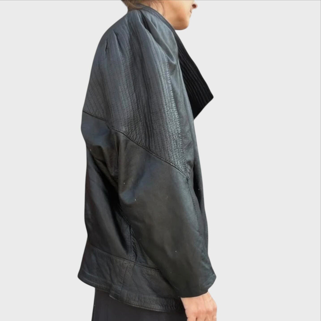 Giacca Vintage Anni '80 Donna - Vera Pelle Nera con Bottone Gioiello