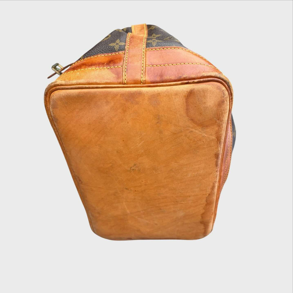 Macchie su Borsa Louis Vuitton Noé Vintage Monogram Marrone – Borsa da Restaurare