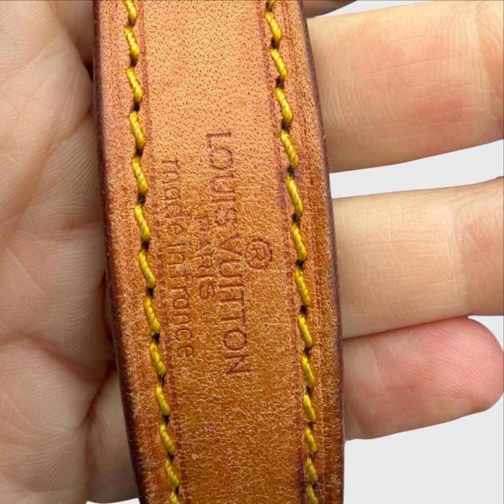 Logo su manico Louis VUITTON vintage
