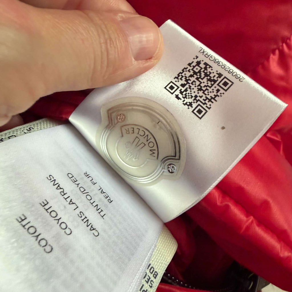 Etichetta qr code Moncler interna