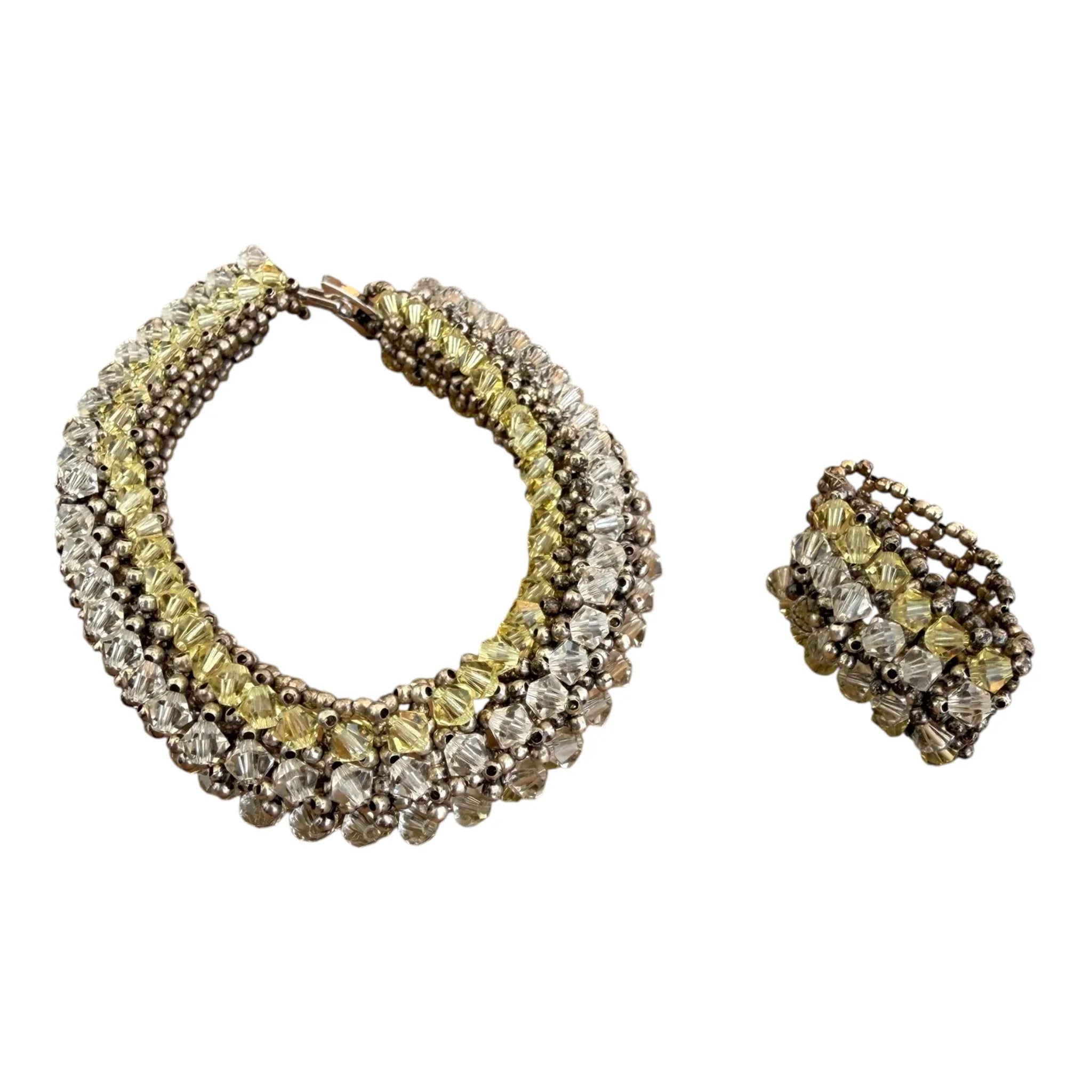 Bracciale perline telaio con anello a 5 €