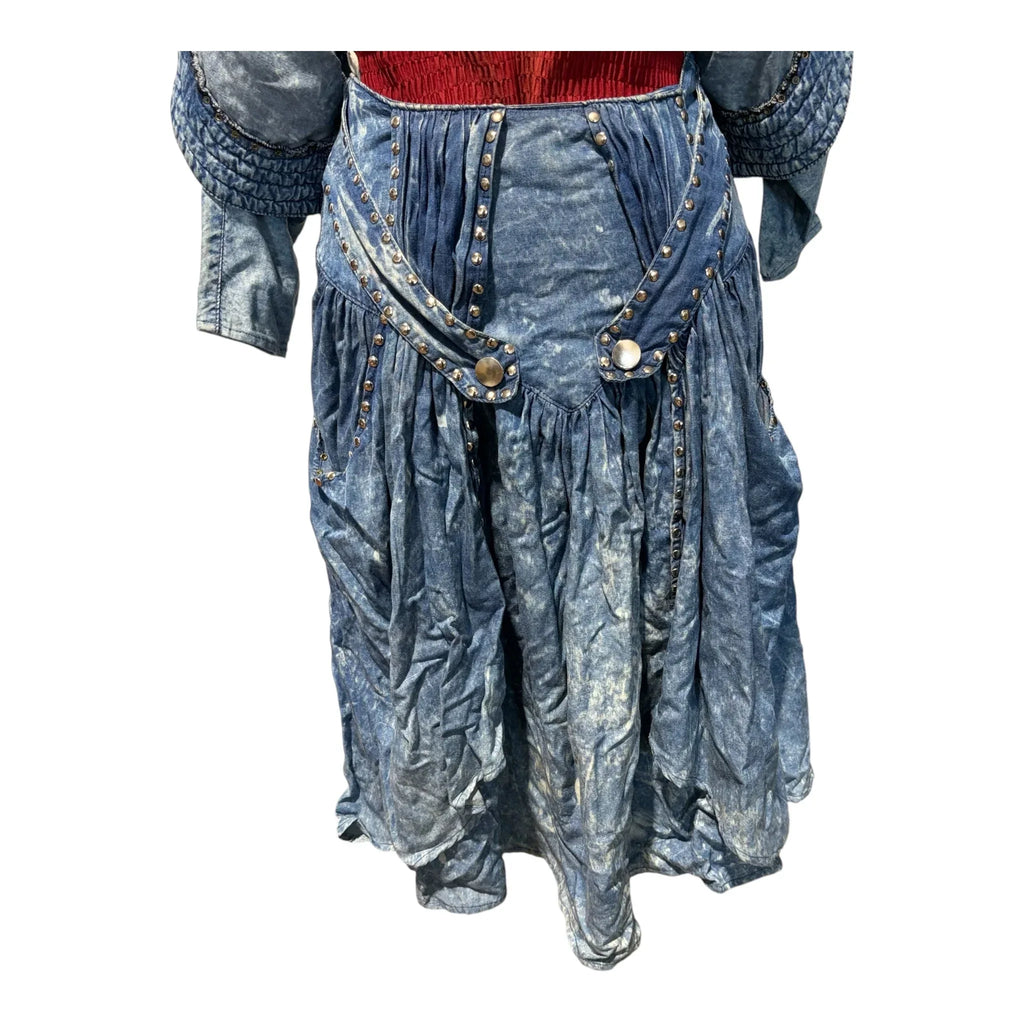 Completo vintage anni 80 in denim con borchie composto da giacca bolero e gonna