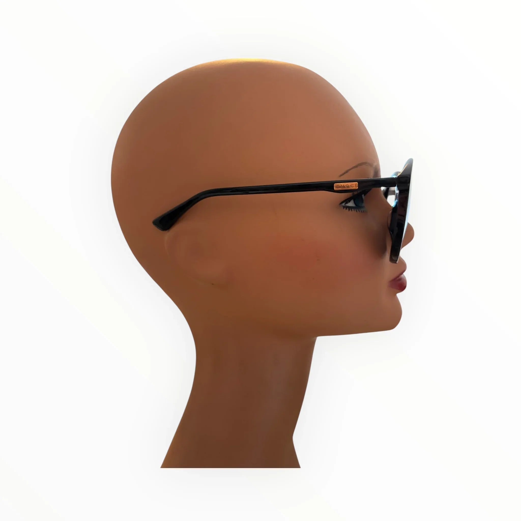 Occhiale da sole vintage Gucci modello GG0257S