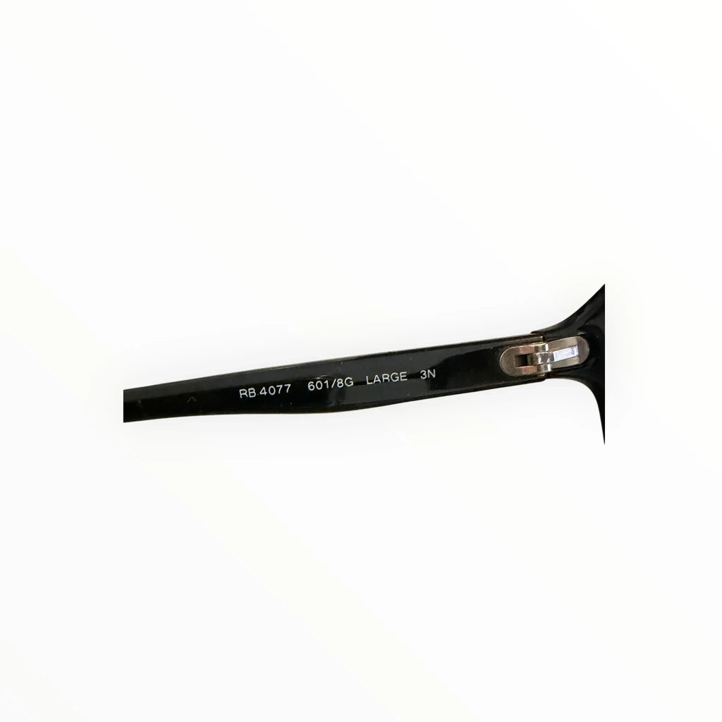 Occhiale vintage Ray Ban rb4077