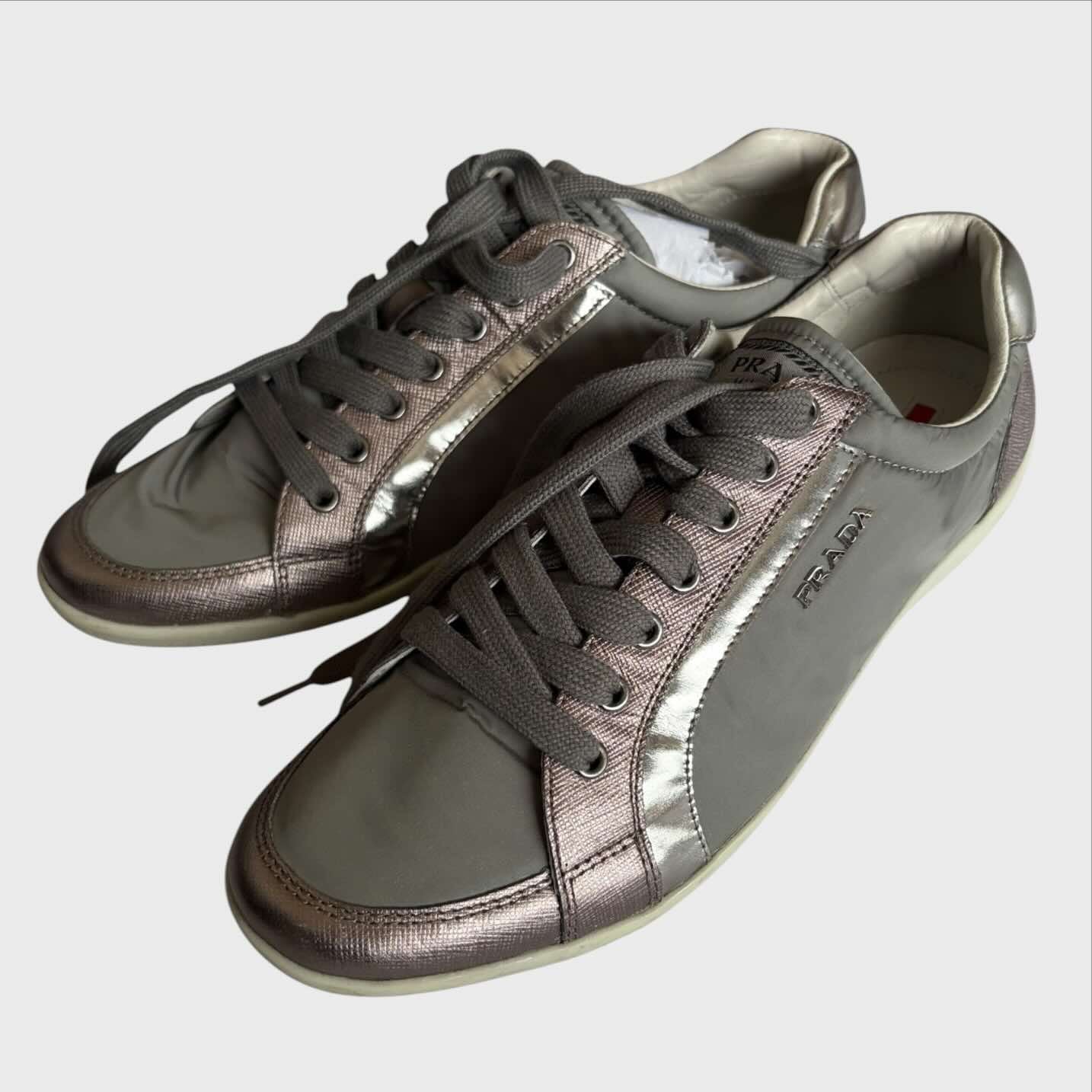 Prada Sneakers Vintage Multicolore grigio argento 